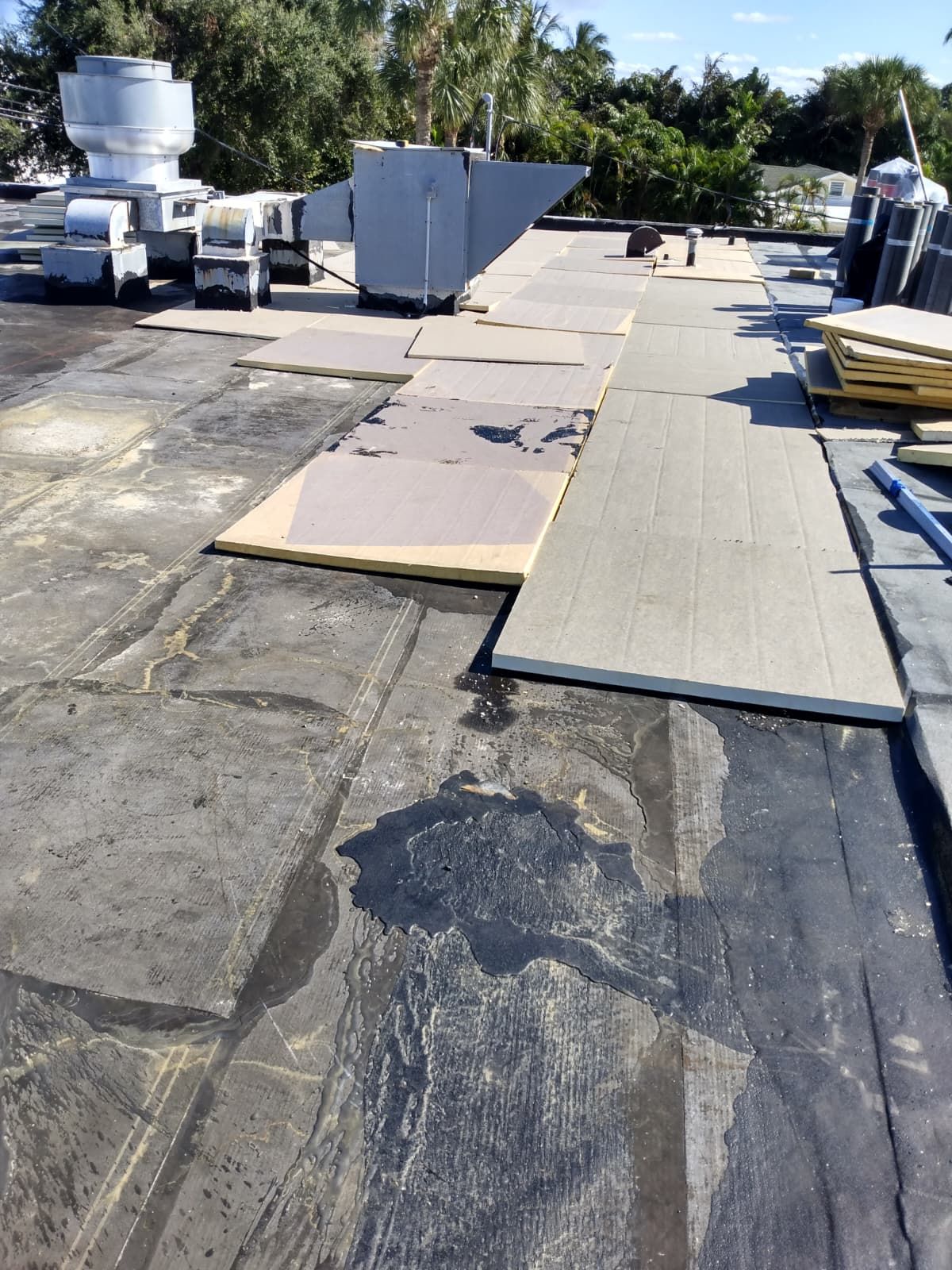 Flat-roof preparation with insulation boards